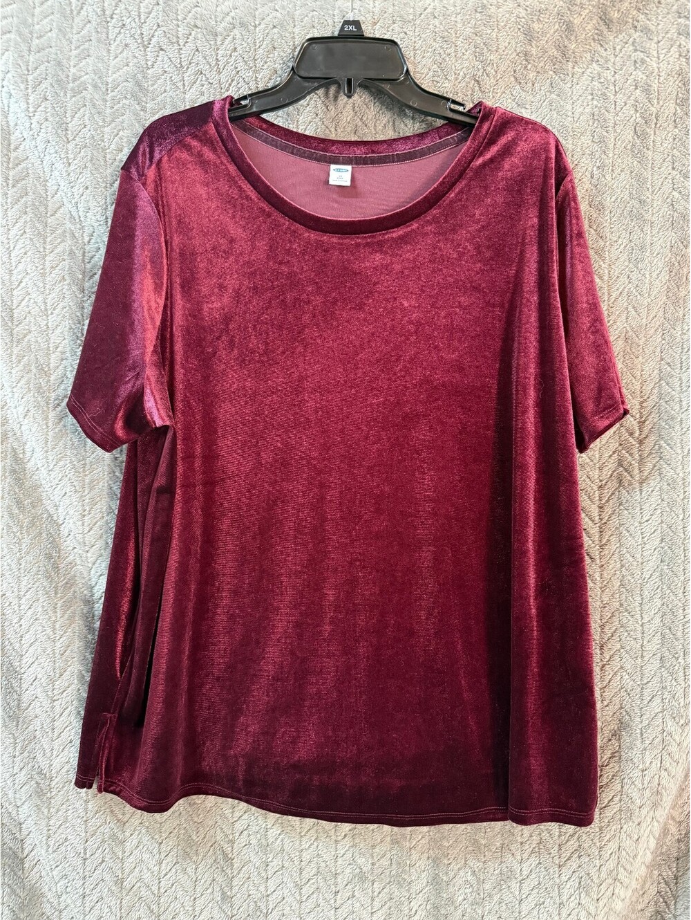 Old Navy Plus Size 1X Velvet Short Sleeve Top Burgundy